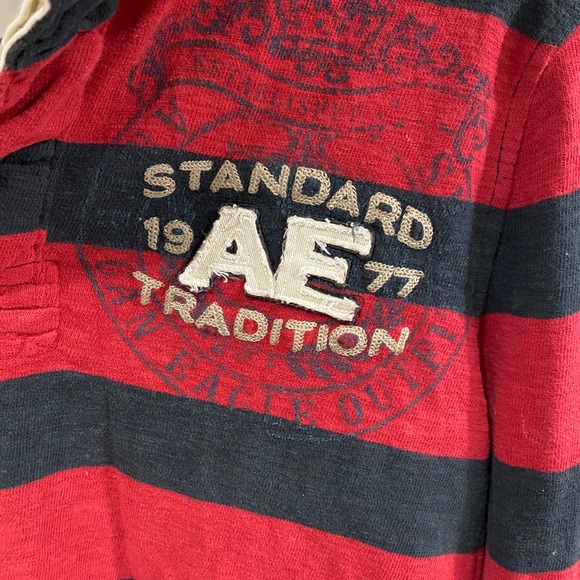 American Eagle Outfitters Crewneck Sweater! - Picture 2 of 9